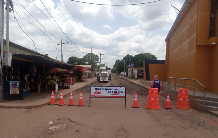 Gobernación inicia trabajos de asfaltado en el municipio Jesús Enrique