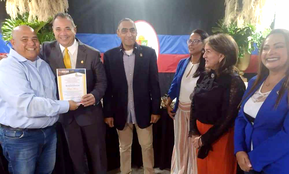 Santa Rita homenajeó a los comunicadores