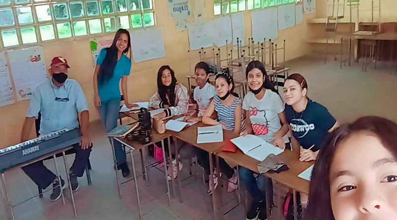 Formación Cultural en escuelas de cabimas
