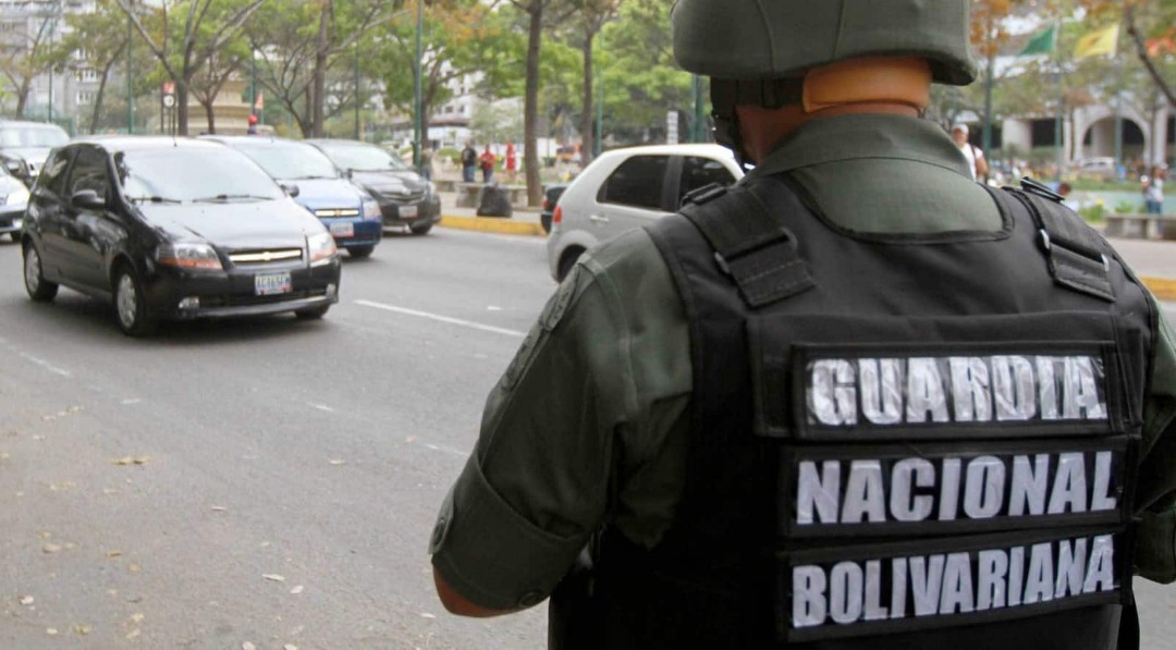 Destituirán a agentes. Alcabalas