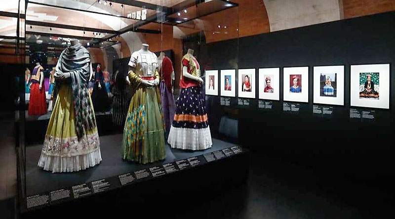 El Museo de la Moda de París celebra a Frida Kahlo