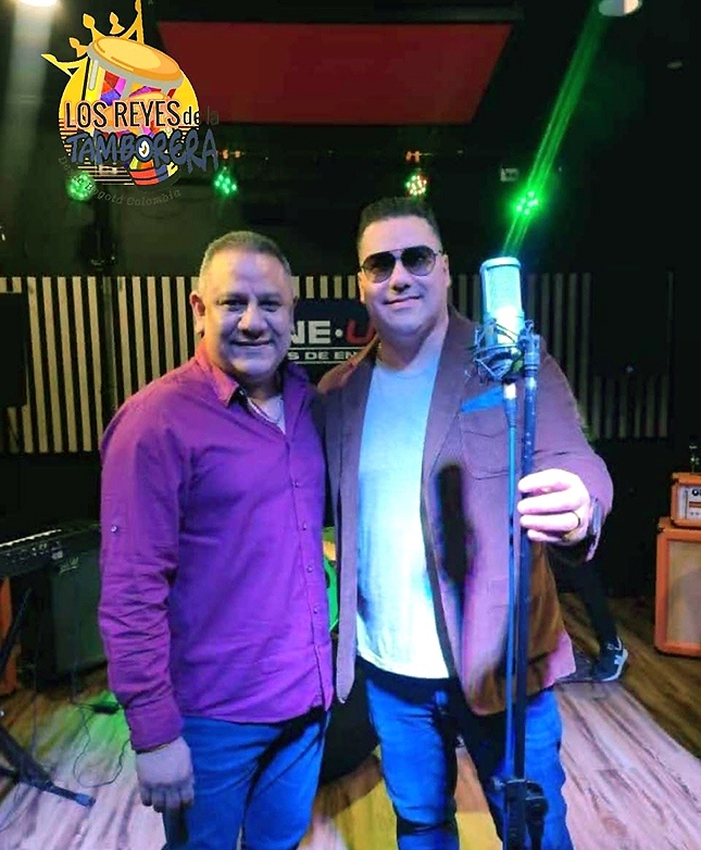 "Los Reyes de la Tamborera"