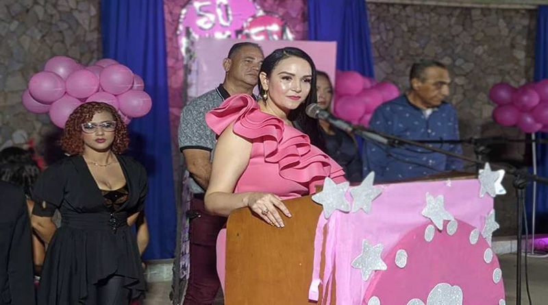 Lourdes Prieto reina Infantil 