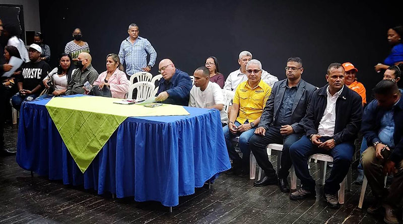 Nabil Maalouf junto al CLPP