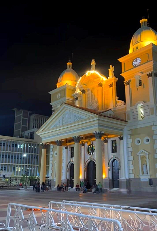 Así está quedando la Basílica para la Bajada de La Chinita