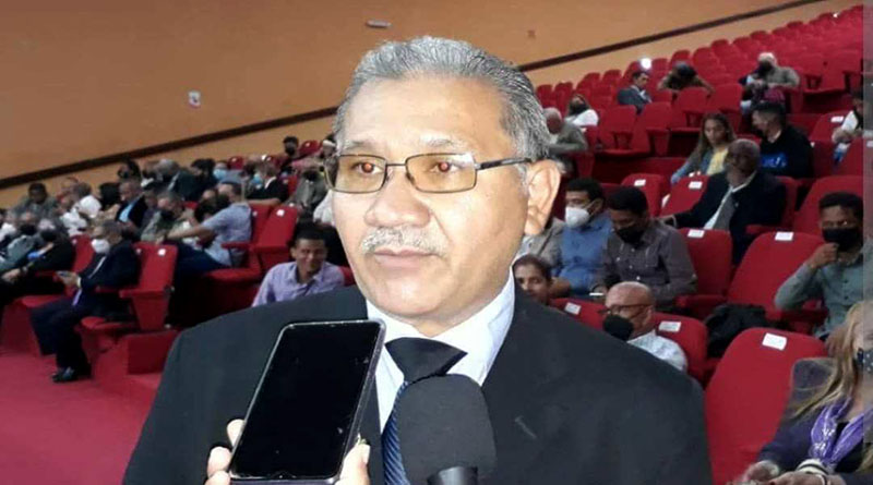 Decano LUZ COL