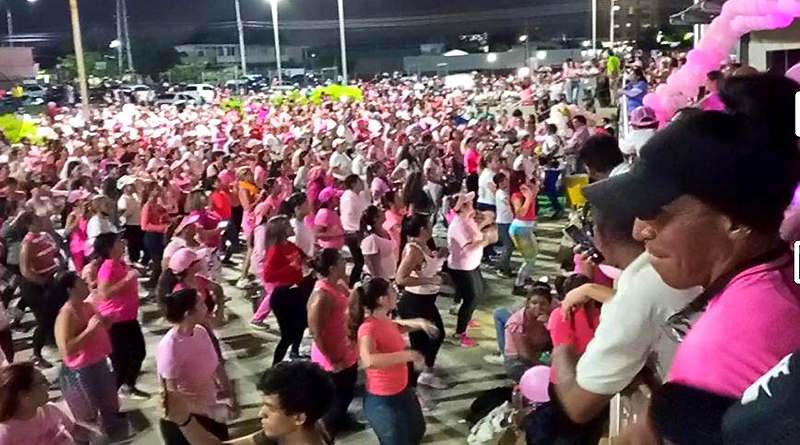 Avalancha Rosa de la “Fundacion Divino Niño” recorrió Ciudad Ojeda