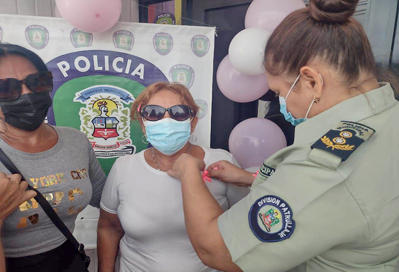 PoliLagunillas promovió la lucha contra el Cáncer de Mama