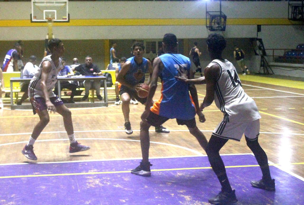 Gaiteros del Zulia “COMECANDELA 3pa’3”