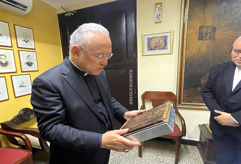 Monseñor Edgar Peña 