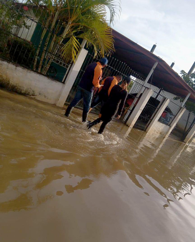 Más de 700 casas bajo las aguas en San Timoteo 