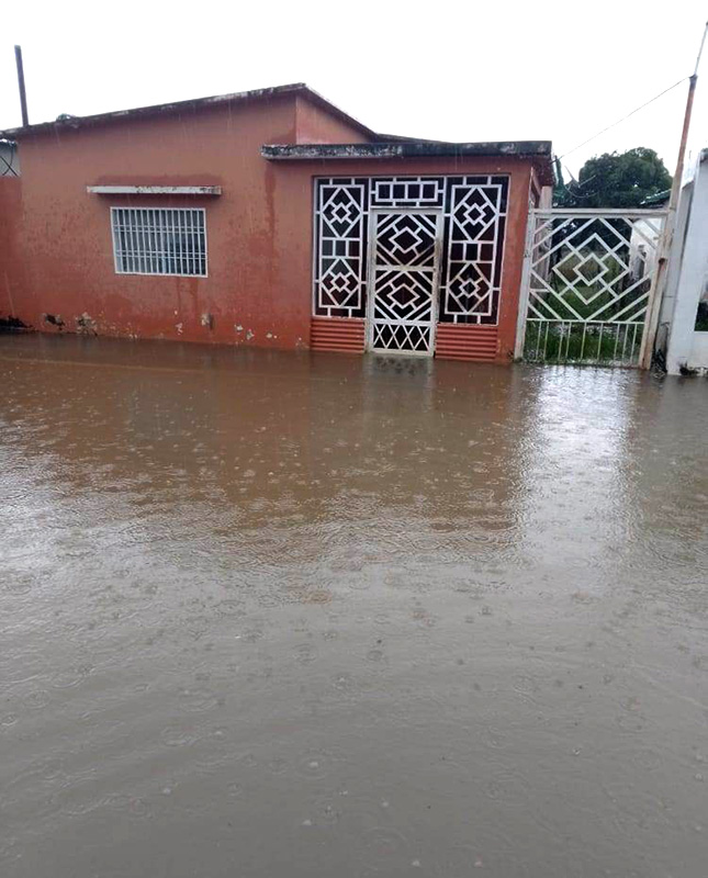 Más de 700 casas bajo las aguas en San Timoteo 
