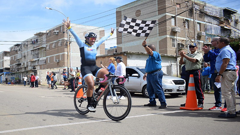 Primera etapa de la vuelta al Zulia en bicicleta