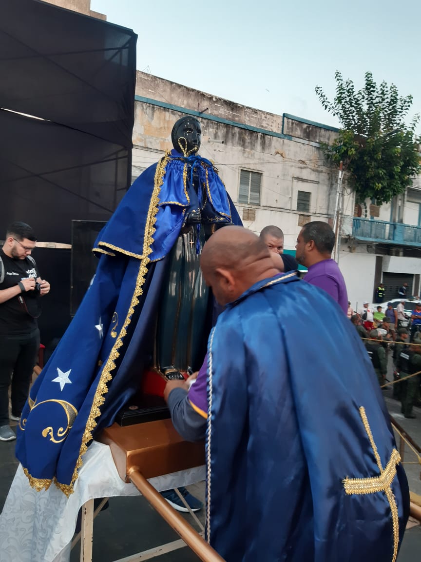 Todo listo para dar inicio a la santa Misa de San Benito 