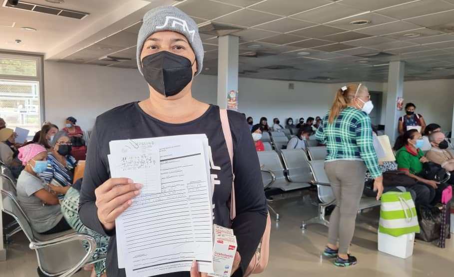 IVSS entrega medicamentos de alto costo a 400 pacientes