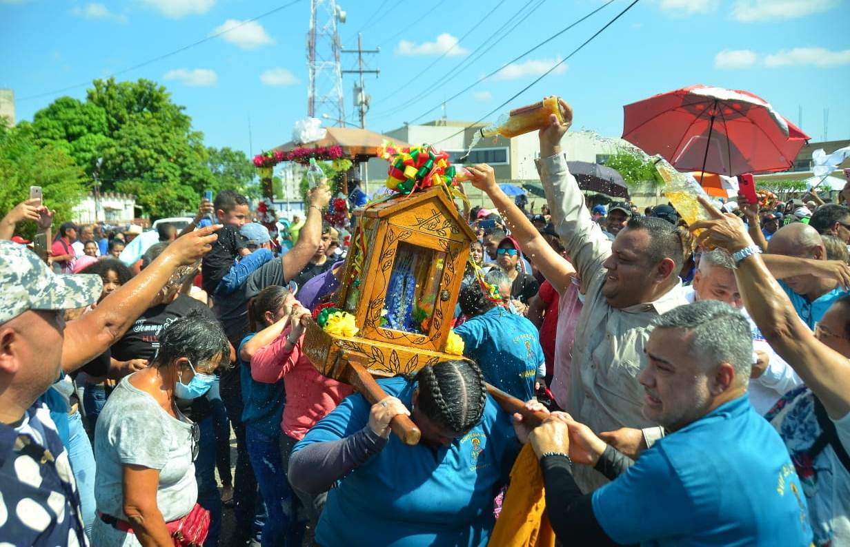 José Mosquera asistió a la tradicional misa por el día de San Benito