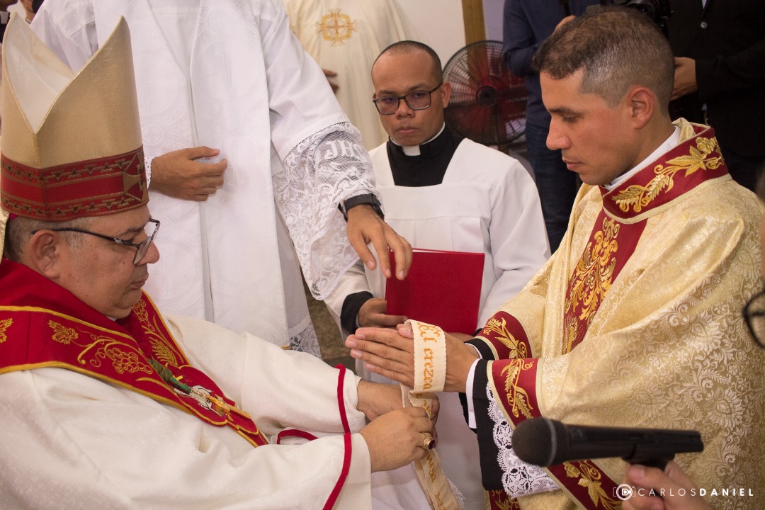 Ordenación diaconal y sacerdotal 