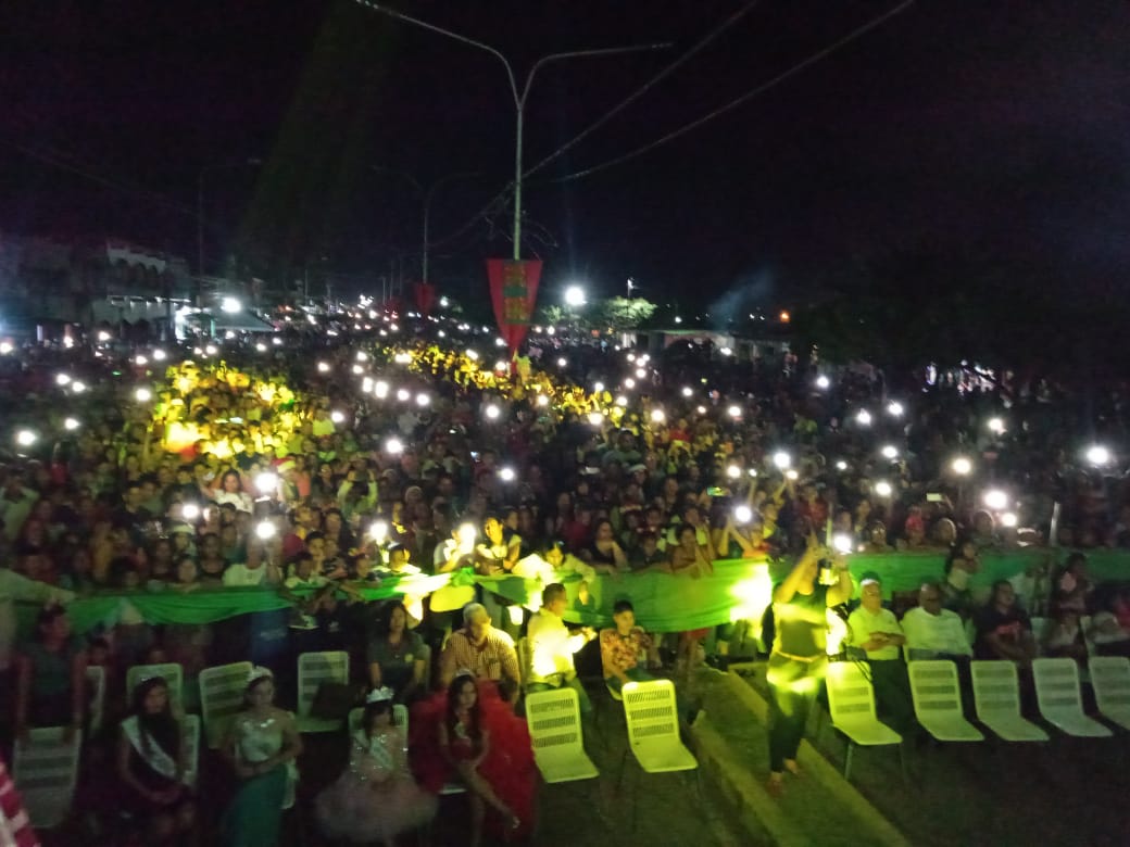 La Navidad llega a Valmore Rodríguez
