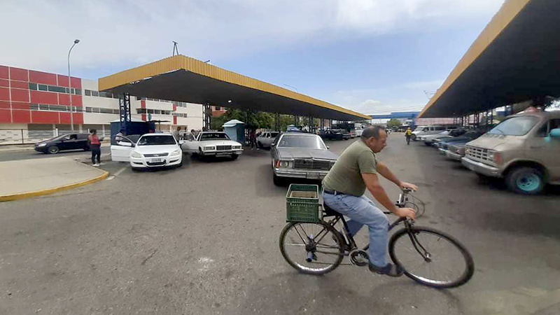 Choferes de Cabimas siguen cobrando el pasaje en Bs. 10 