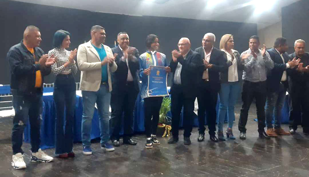 50 atletas en Cabimas