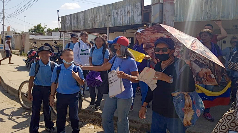 Docentes protestaron en Cabimas