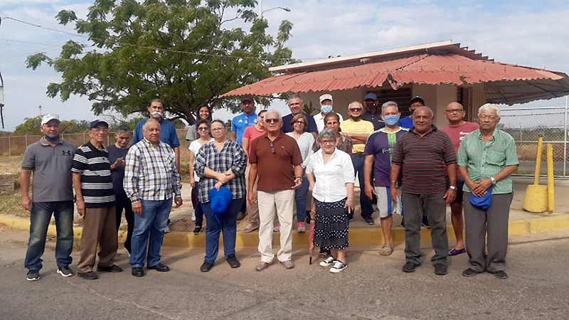 120 familias del Campo Urdaneta