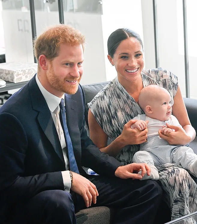 Carlos III ordena retirar a Harry y Meghan de su residencia en Windsor