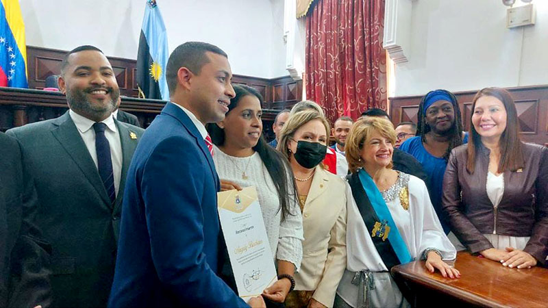 Clezulia celebró Día del Médico