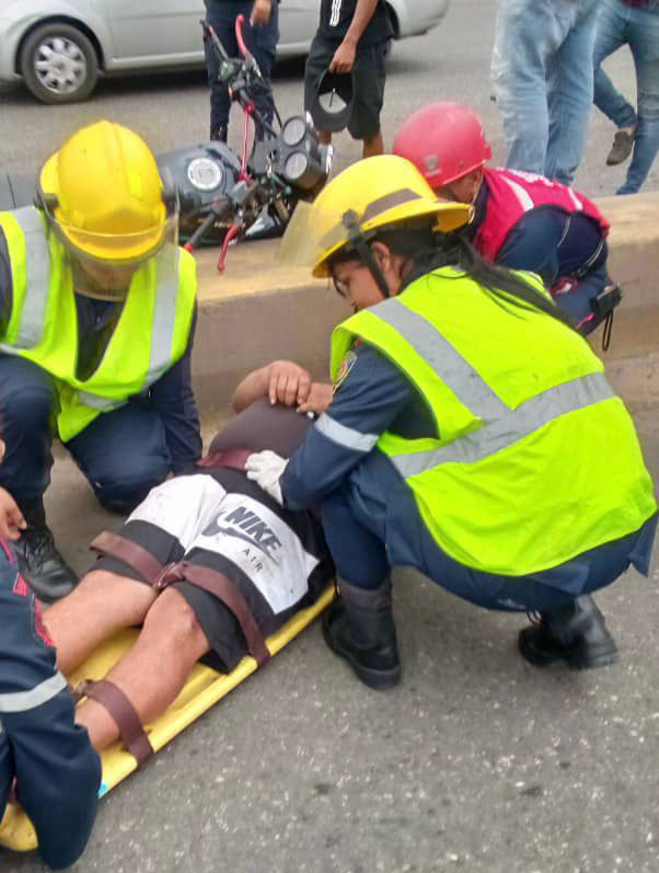 Dos heridos por colisión de motocicletas en Cabimas