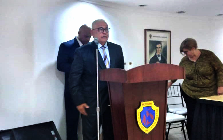 Médicos de la COL celebraron su día