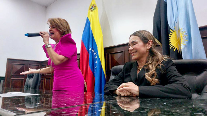 Mujeres Productivas Toman el Clez