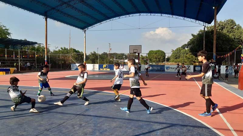 Cancha de Usos Múltiples de Barrio Obrero 