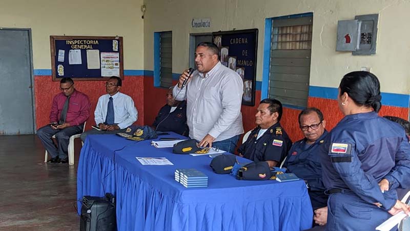 40 años Cuerpo de Bomberos de Valmore Rodríguez