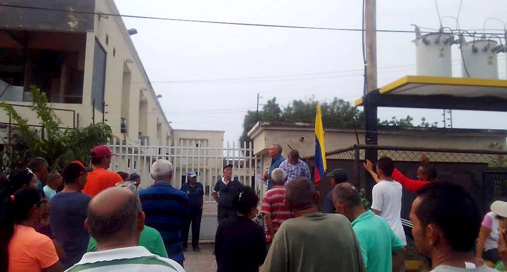 Exigen destitución de representante de Hidrolago en la COL