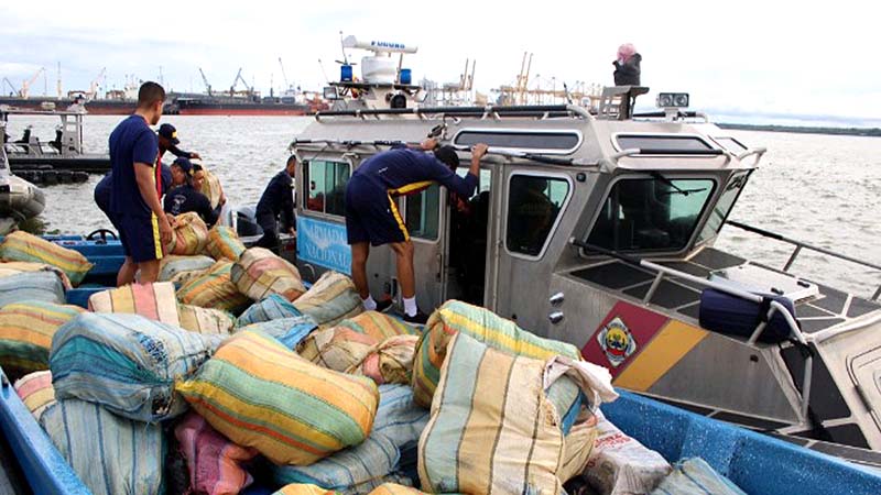 Incautan casi tres toneladas de marihuana en Colombia