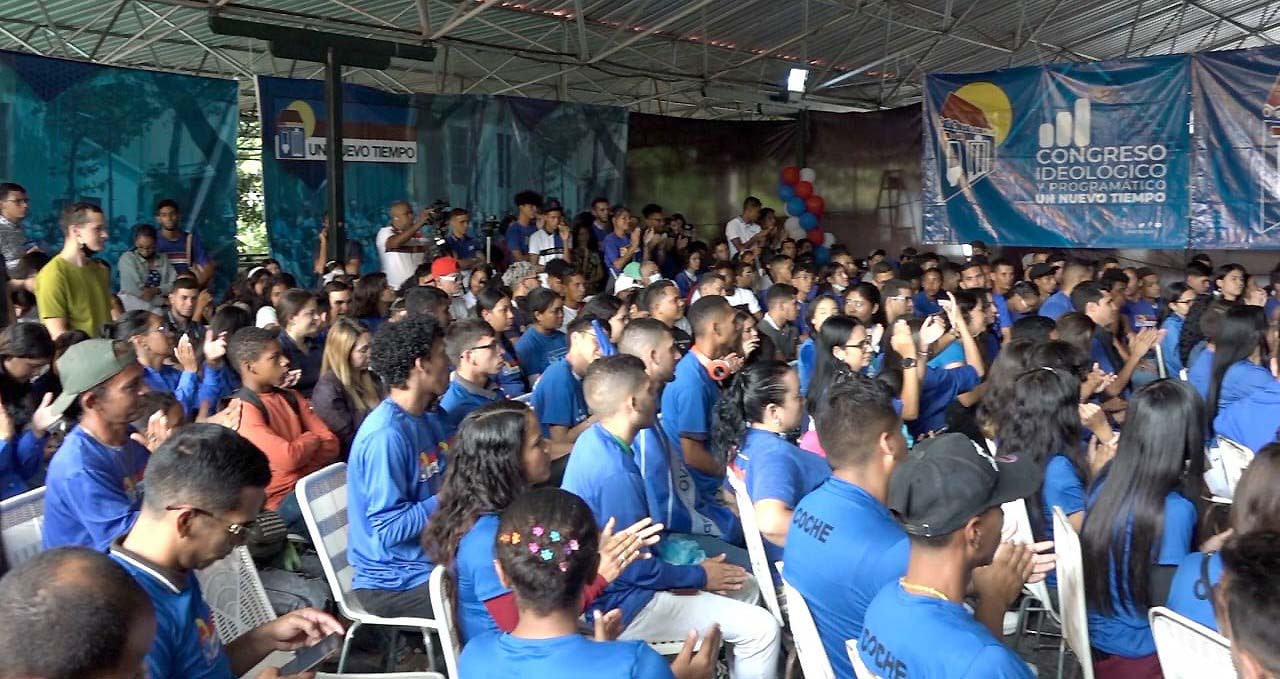 Jóvenes de UNT tienen candidato Manuel Rosales