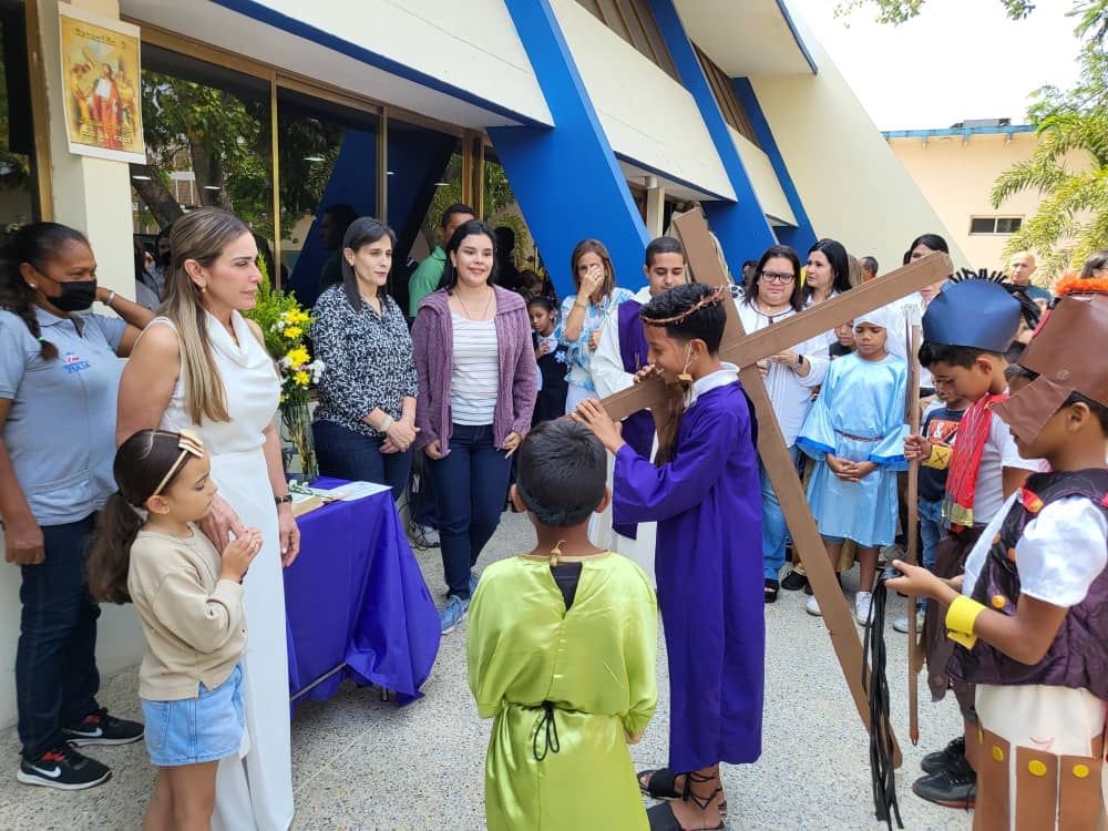 Vía Crucis  Niño Zuliano