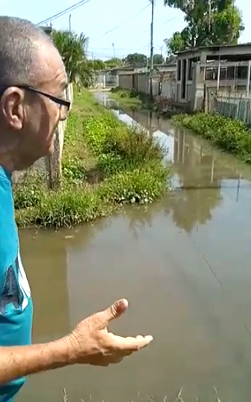 Aguas servidas en el Barrio Jorge Hernández de Cabimas