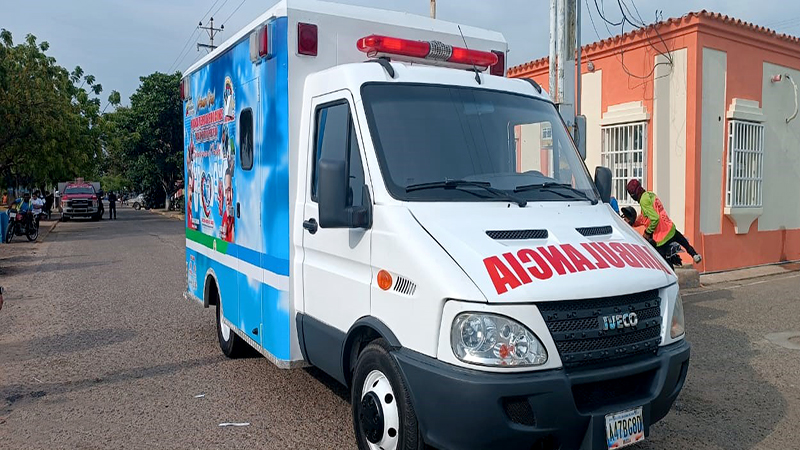 Ambulancia a Cuerpo de Bomberos 