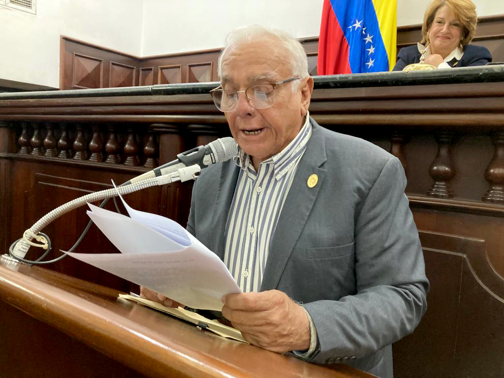 Clezulia celebró con Sesión Especial el “Día Nacional del Adulto Mayor”