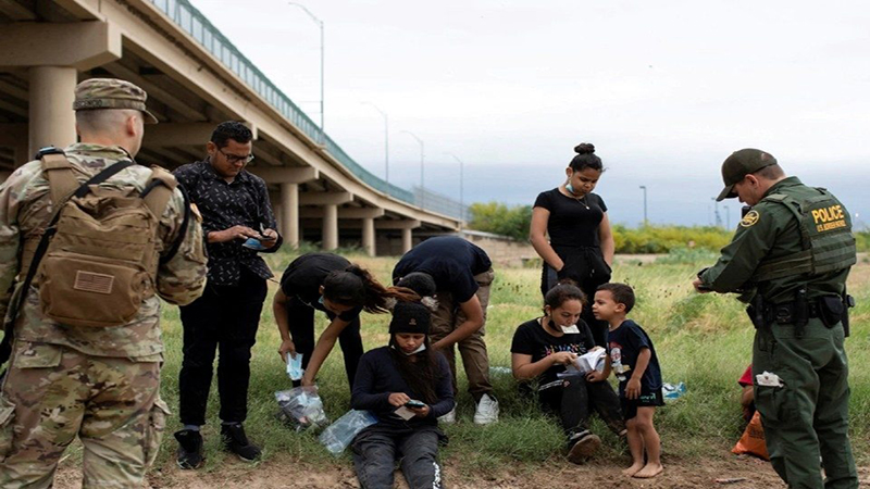 EEUU expulsó a 2.9 millones de migrantes 