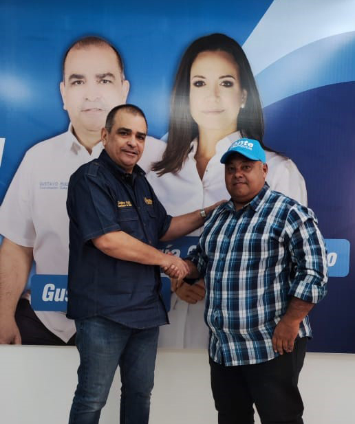 Elgio Pedreañez se suma a María Corina Machado