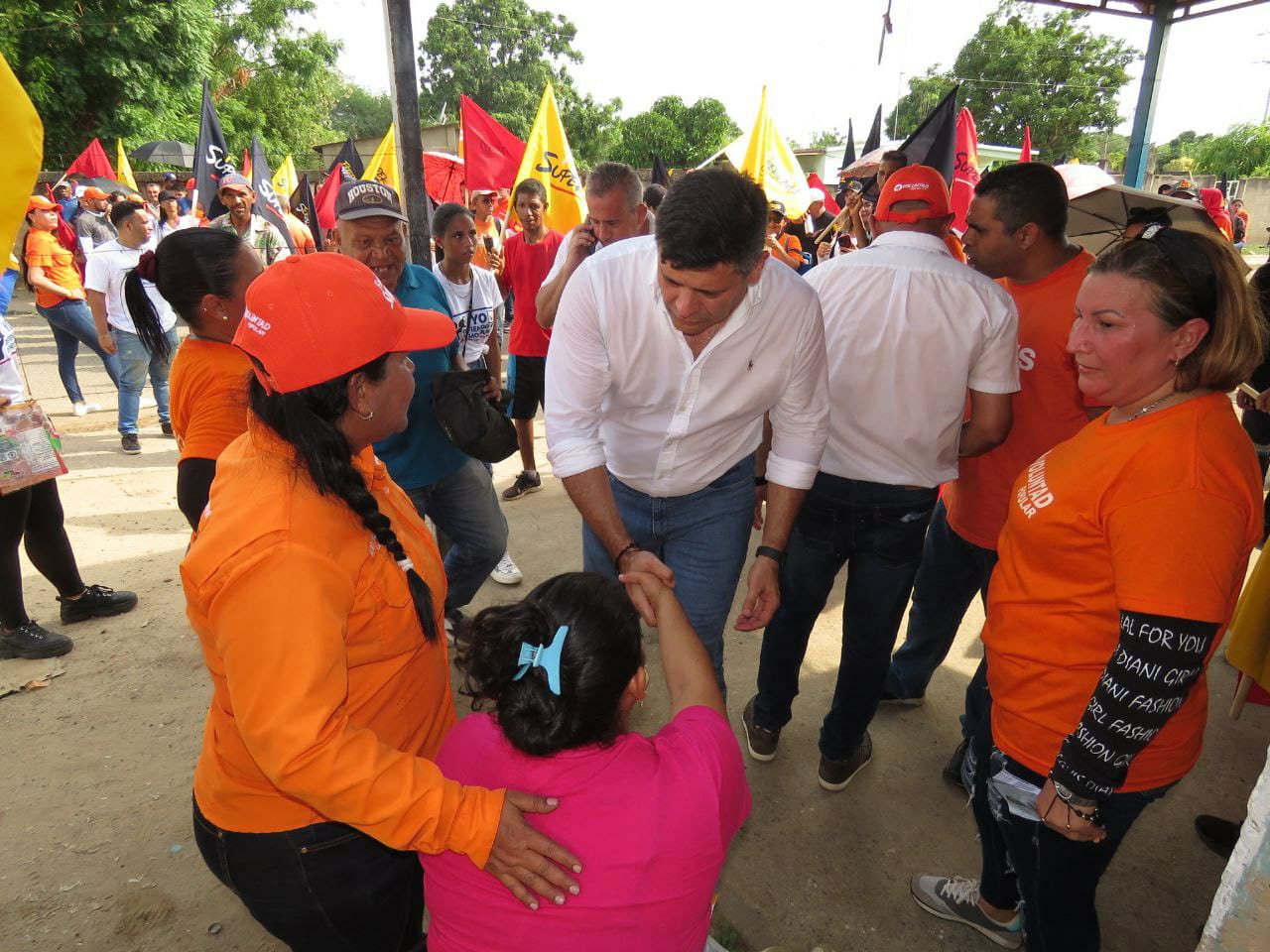 Freddy Superlano visitó Cabimas
