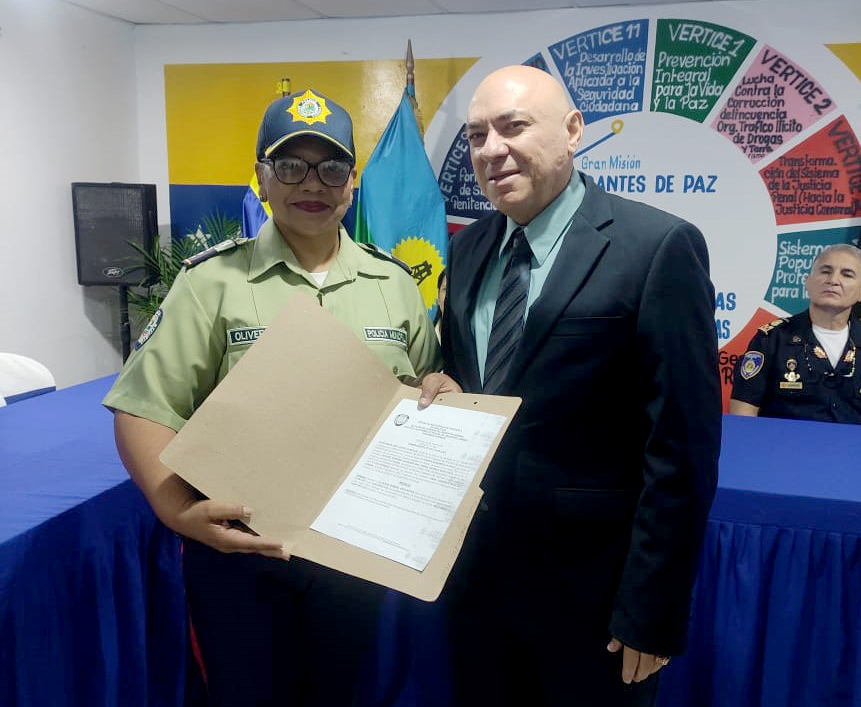Oficiales de Policabimas recibieron nombramientos este 30-M