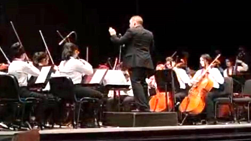 Orquesta de la Fundación Niño Zuliano rindió homenaje a las madres en su día