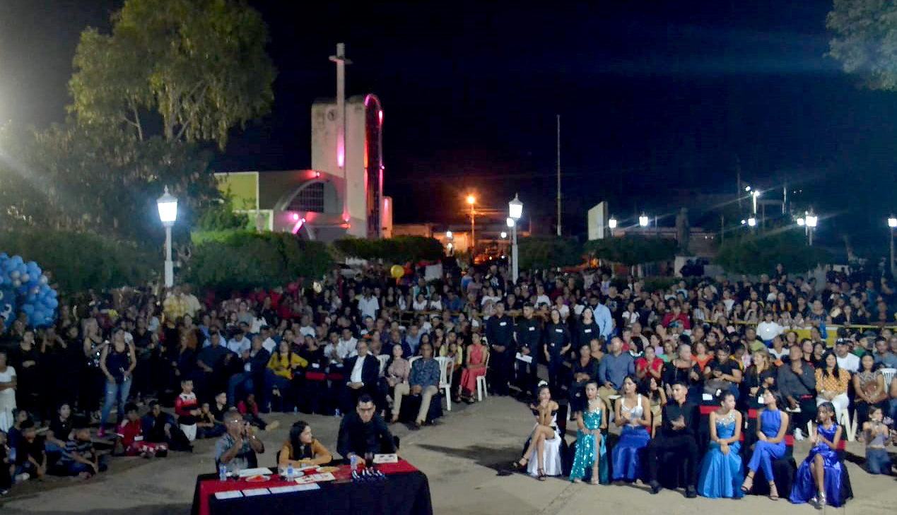 Orgullo de la Ciudad UEP María Auxiliadora por sus 40 años