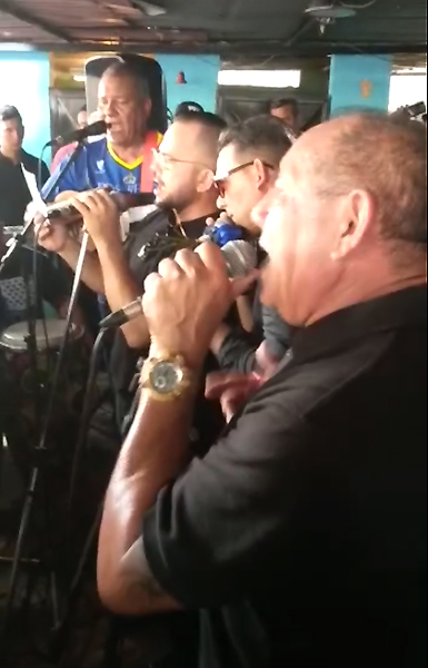 Elvis Salgueiro, cantante de El Gran Caribe de Numan Medina