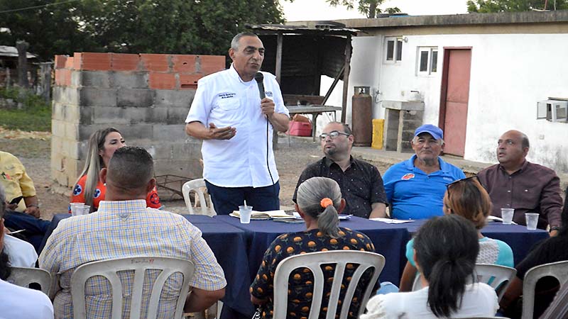 Alenis Guerrero realiza Asambleas de Ciudadanos