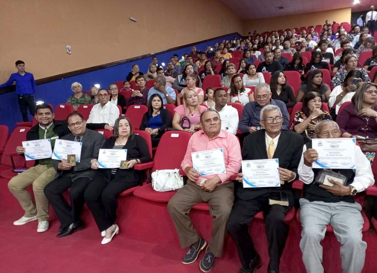 Celebran en Cabimas Día de la Biblia con sesión especial