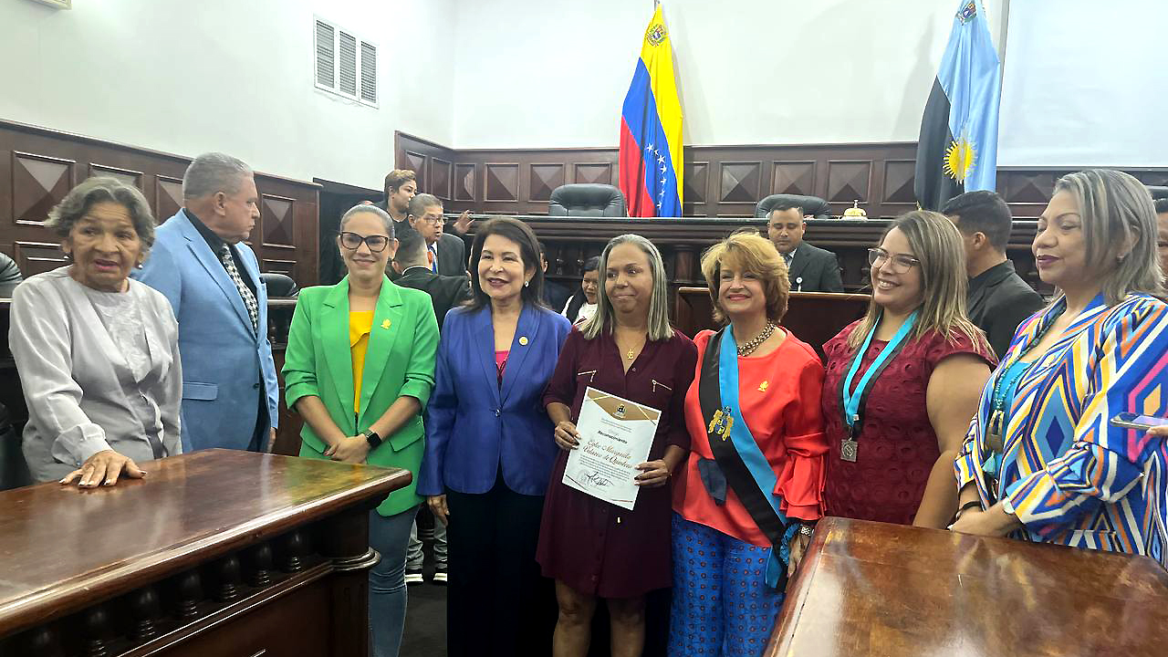 Clezulia celebró aniversario de  Servicios Médicos Odontológicos de LUZ